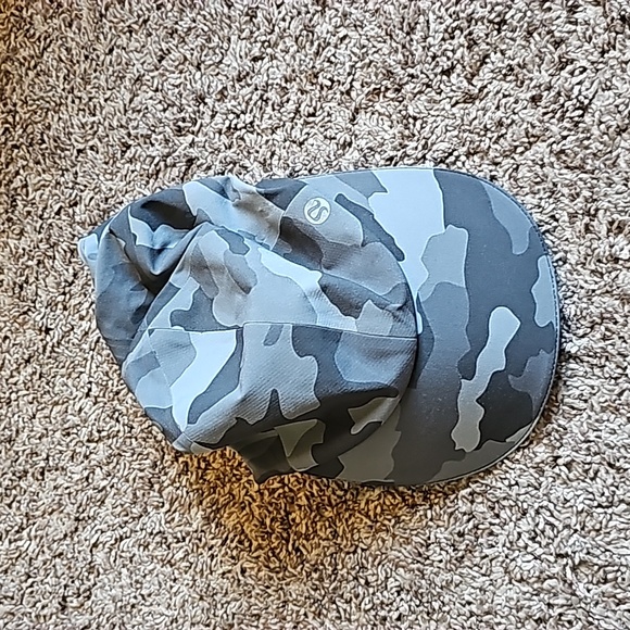 lululemon athletica Other - Hat